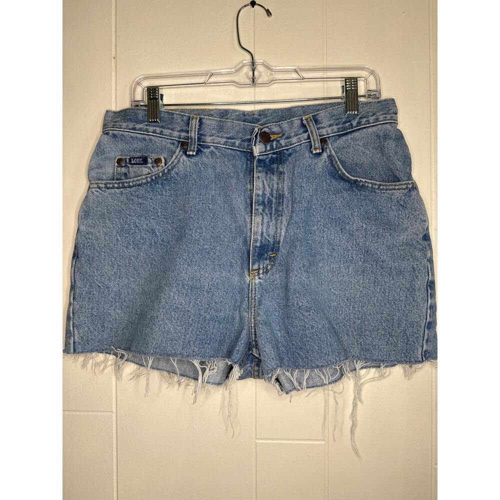 Vintage Lee cut off shorts size 31